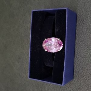 Fashion Ring with Purple Stone